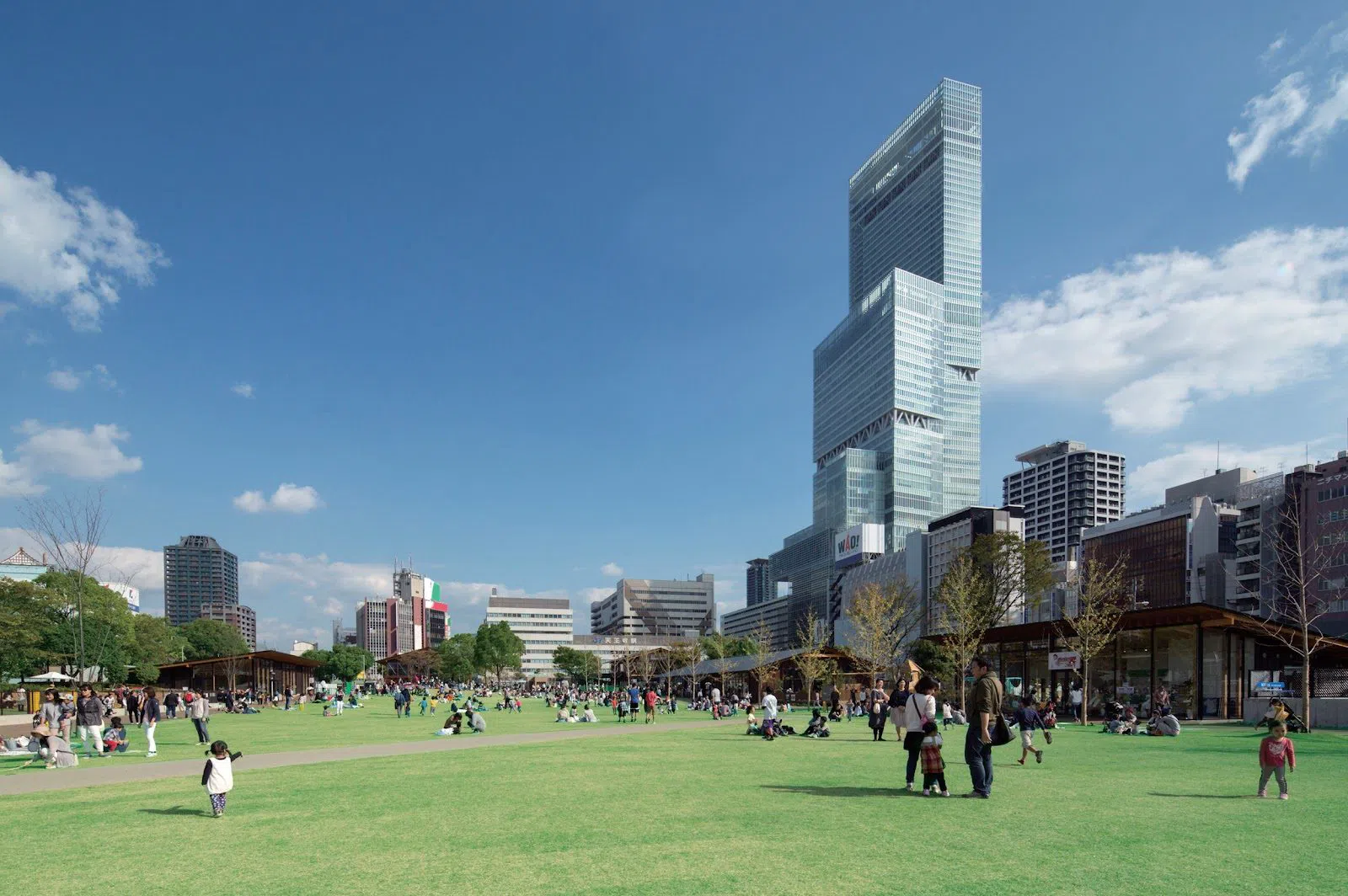 Tennoji Park (Tenshiba entrance area), Osaka